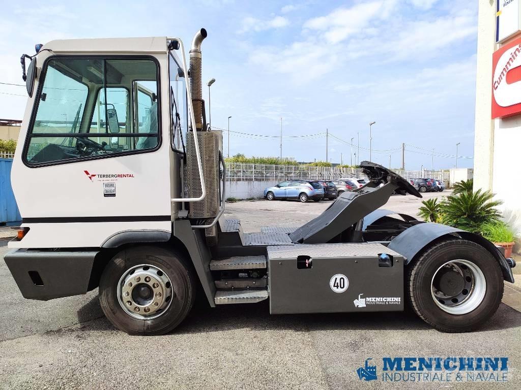 Terberg YT 222 Terminal tractors