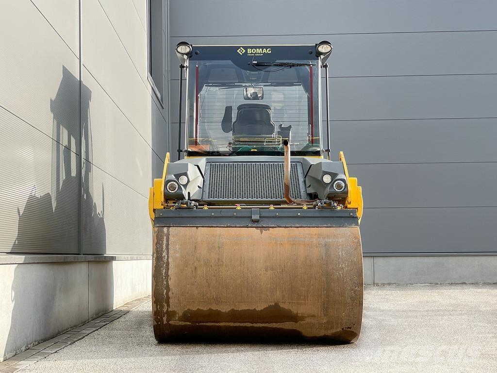 Bomag BW 151 AD-5 Twin drum rollers