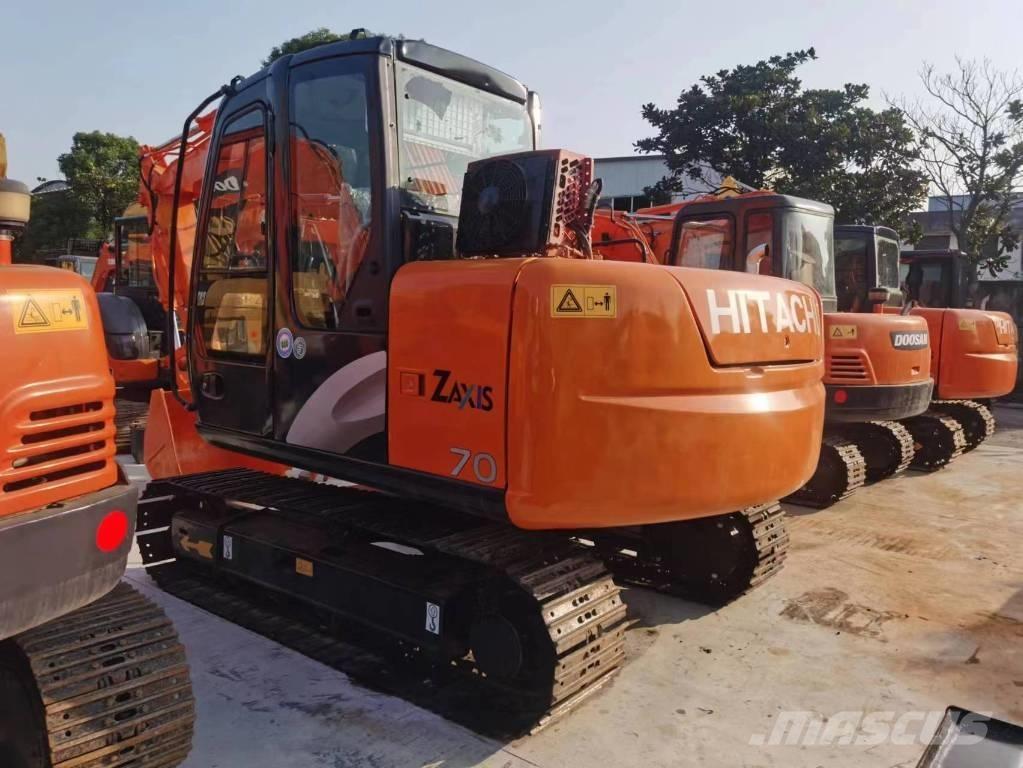 Hitachi ZX 70 Midi excavators  7t - 12t