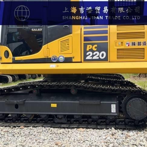 Komatsu PC 220 Crawler excavators
