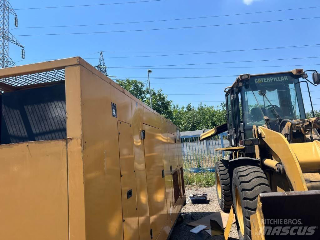 CAT 550 Diesel Generators