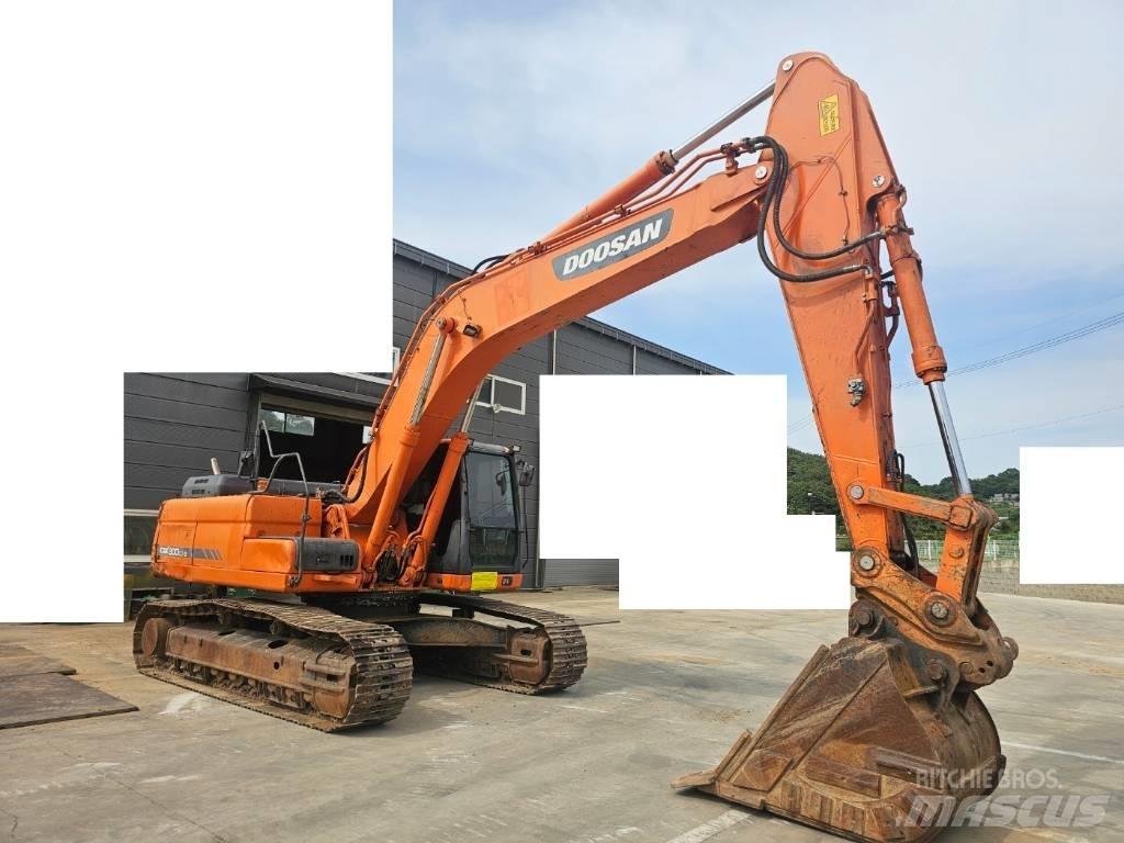 Doosan DX 300 LC-3 Crawler excavators