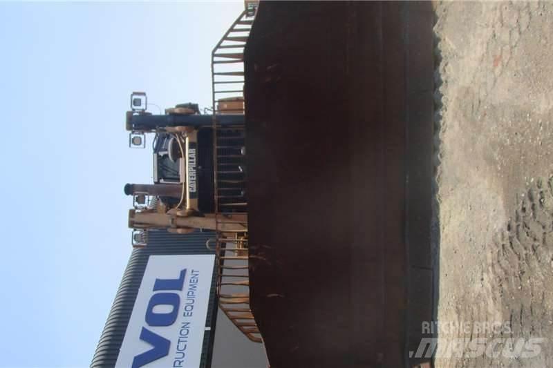 CAT D9T Crawler dozers