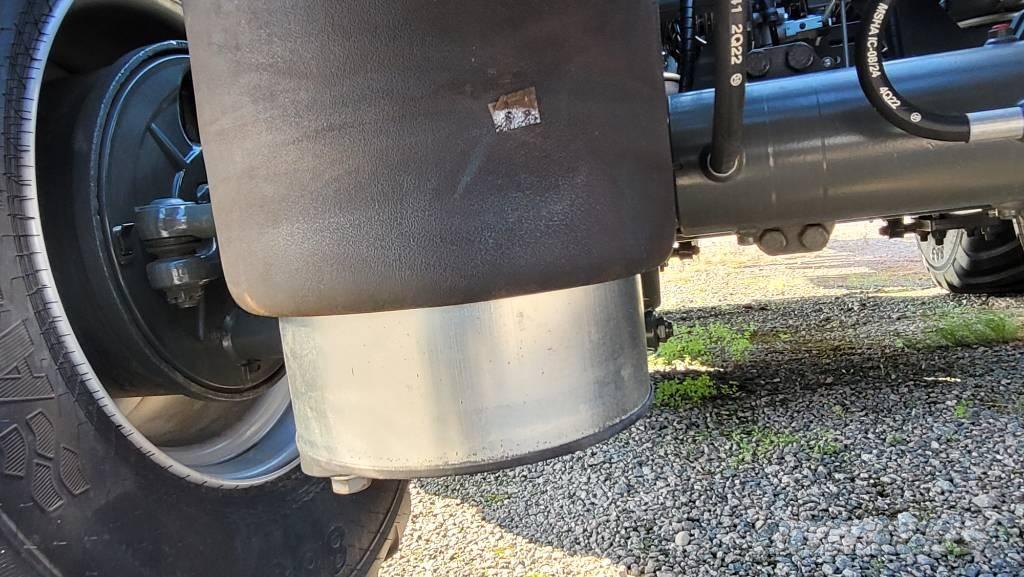 Krampe THL 25 Hook lift trailers