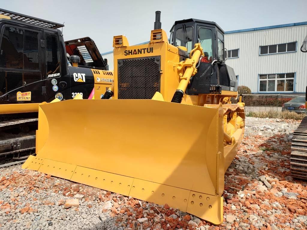 Shantui SD 22 Crawler dozers
