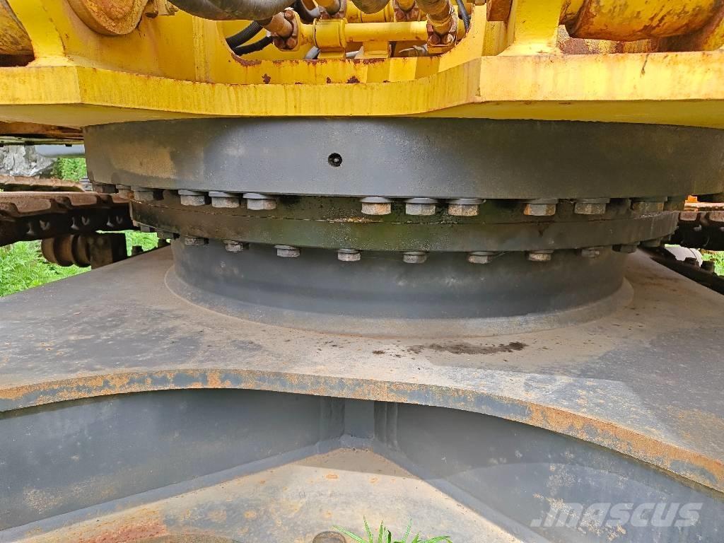 Komatsu PC 400-8 Crawler excavators