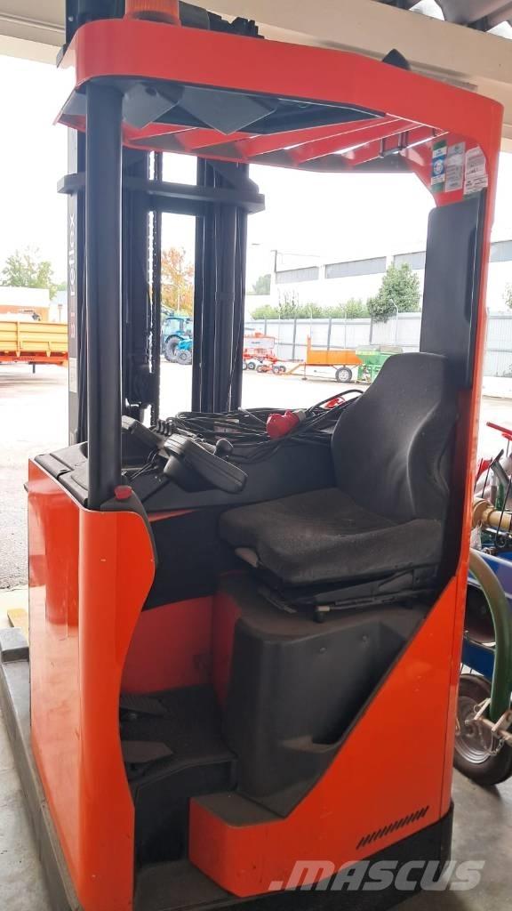 BT RR E 160 M Reach truck