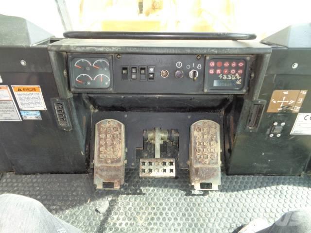 CAT 963 C Crawler FEL's