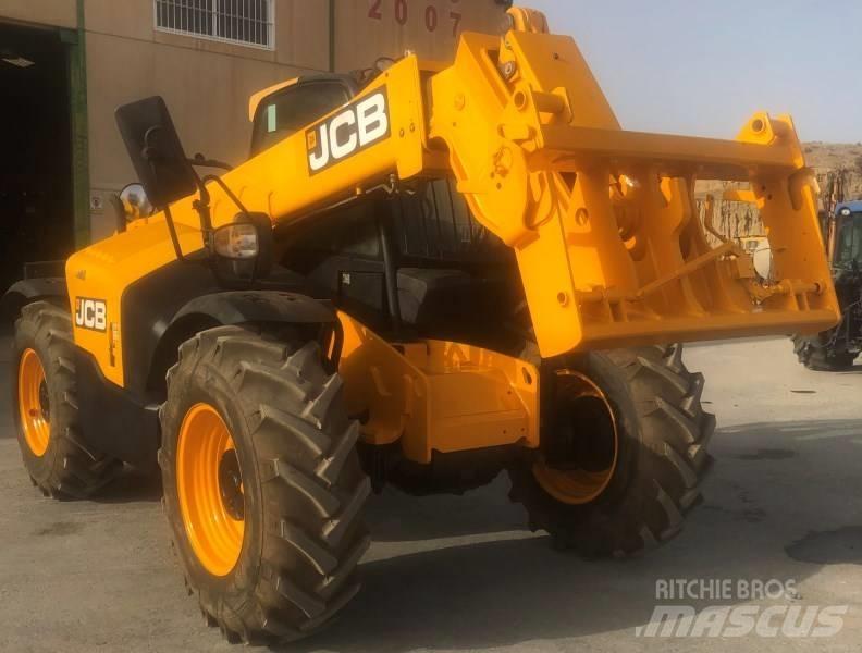 JCB 531-70 Farming telehandlers