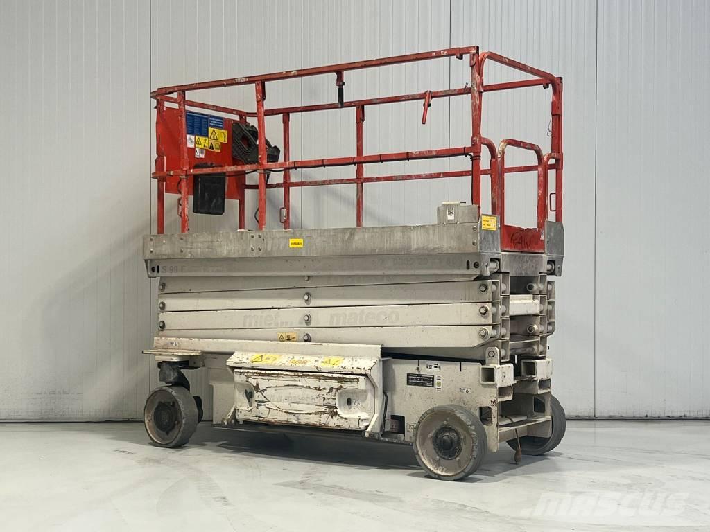 JLG 2646 ES Scissor lifts