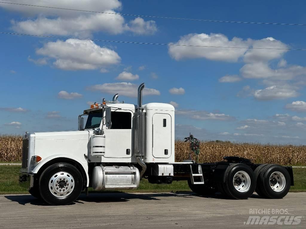Peterbilt 379 Truck Tractor Units