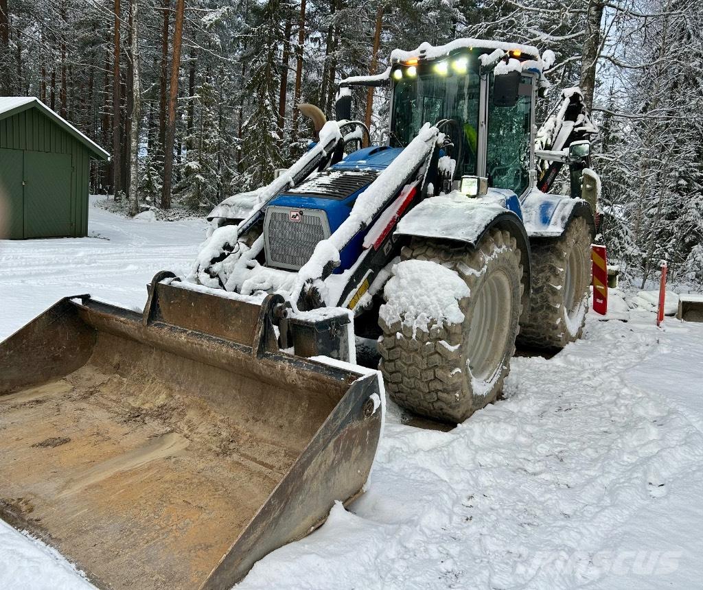 Huddig 1260 D City TLB's