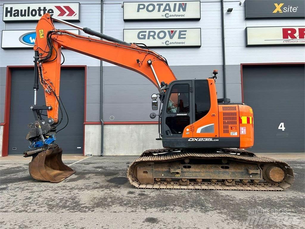 Doosan DX235LCR-5 Crawler excavators