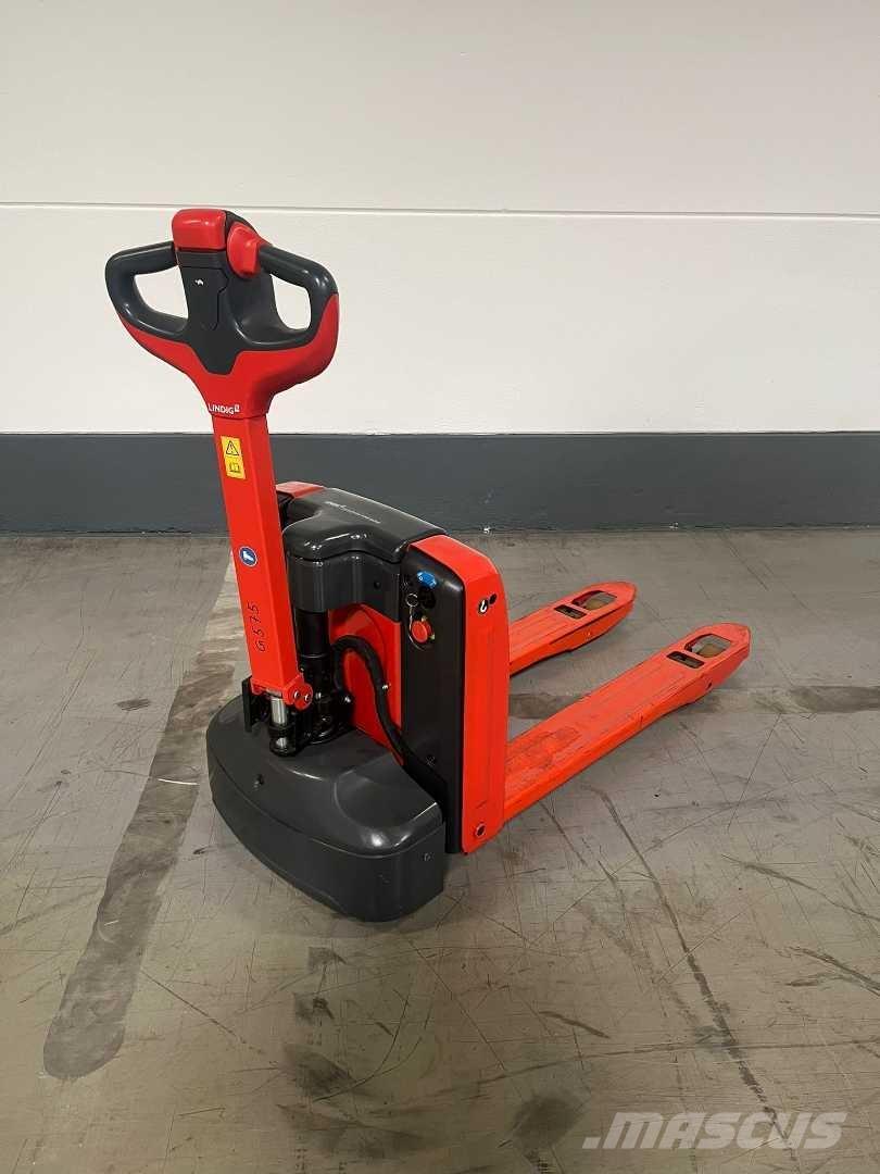 Linde MT15 Pedestrian stacker