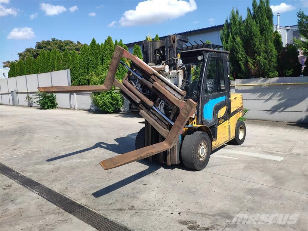 Yale GDP50VX Diesel trucks