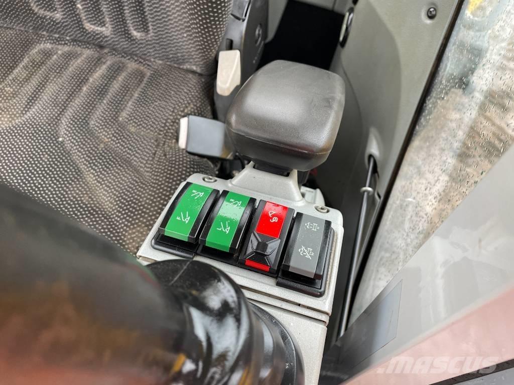 Wacker Neuson EW 100 Wheeled excavators