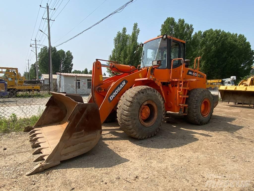 Doosan DL503 TLB's