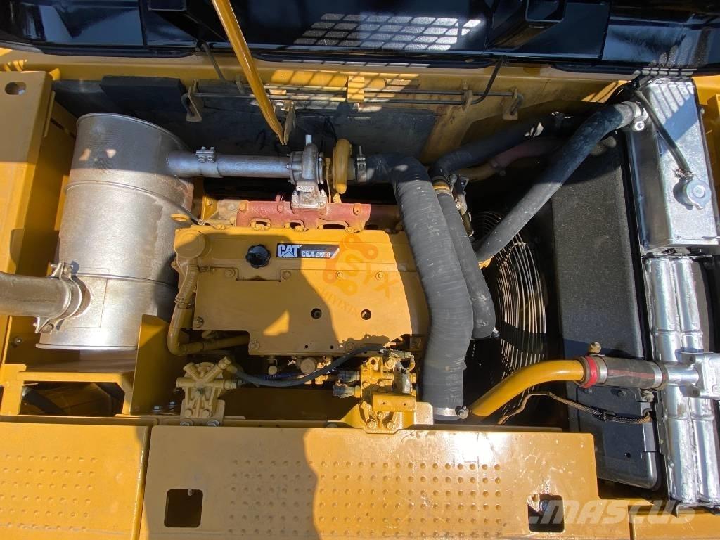 CAT CAT320 D2 Crawler excavators