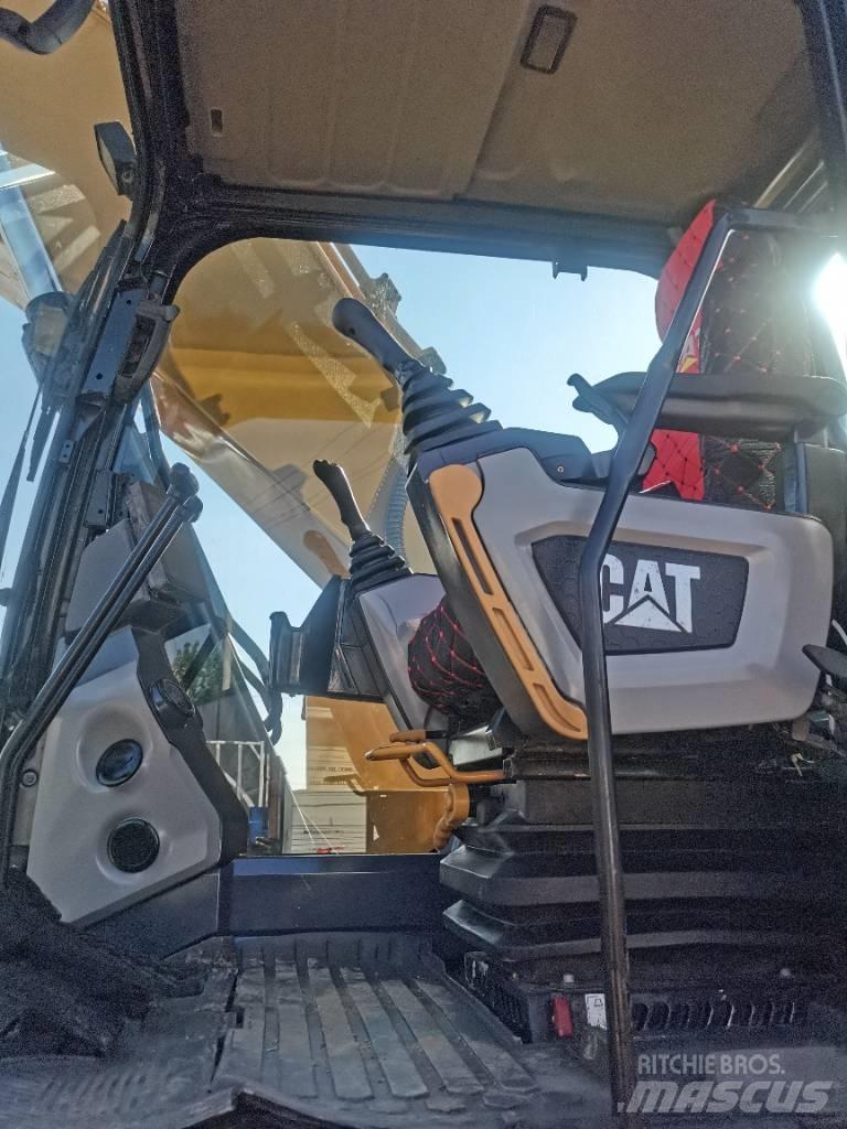 CAT CAT320GC Midi excavators  7t - 12t