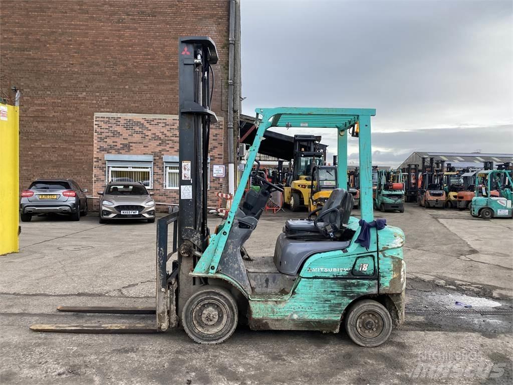 Mitsubishi FD18NT Diesel trucks