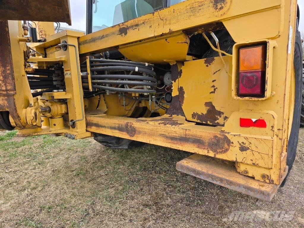 CAT 428 D TLB's