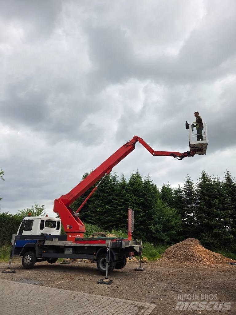 MAN LE 8.140 Truck mounted aerial platforms