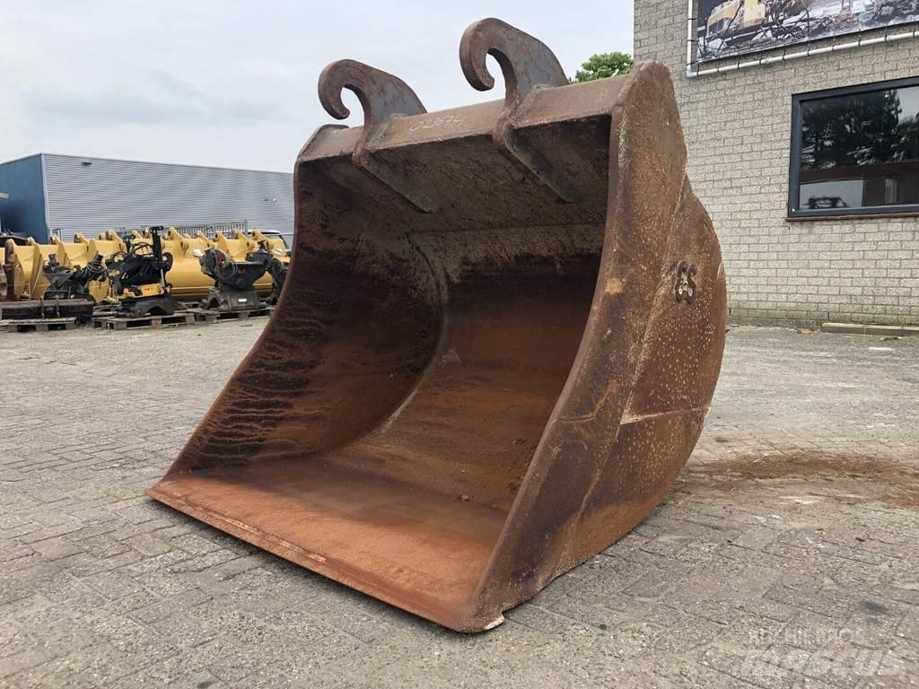  Onbekend HG-5-1750 Buckets