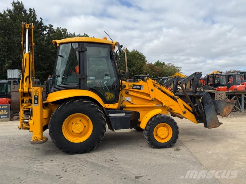 JCB 3 CX TLB's