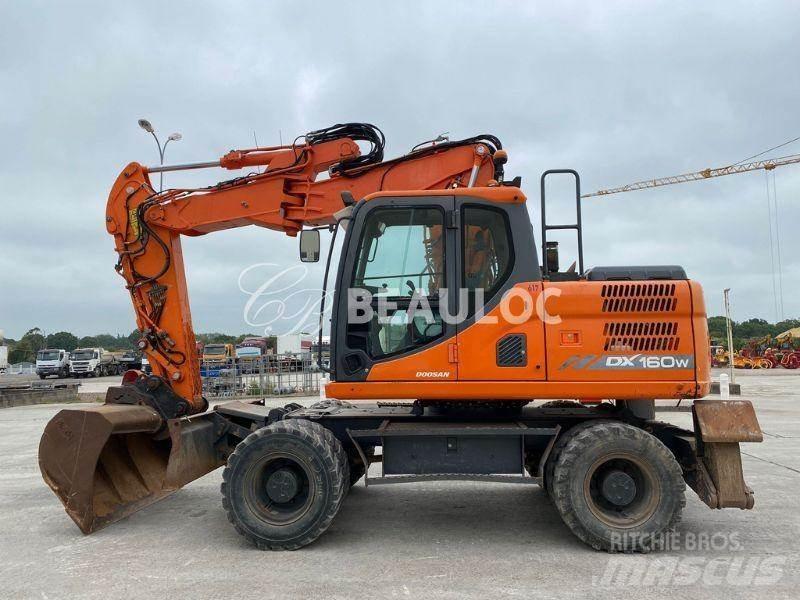 Doosan DX160W Wheeled excavators