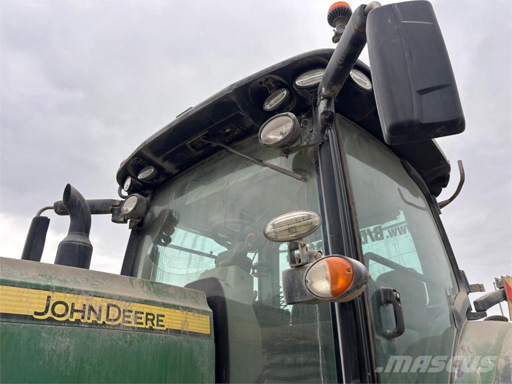John Deere 8320R Other