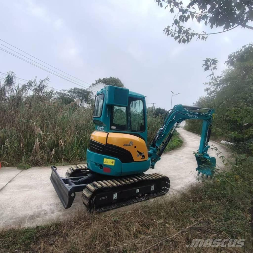 Kubota 30 Mini excavators < 7t