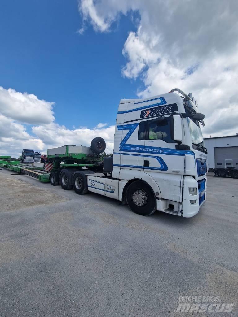 MAN TGX 6x4 560 Truck Tractor Units