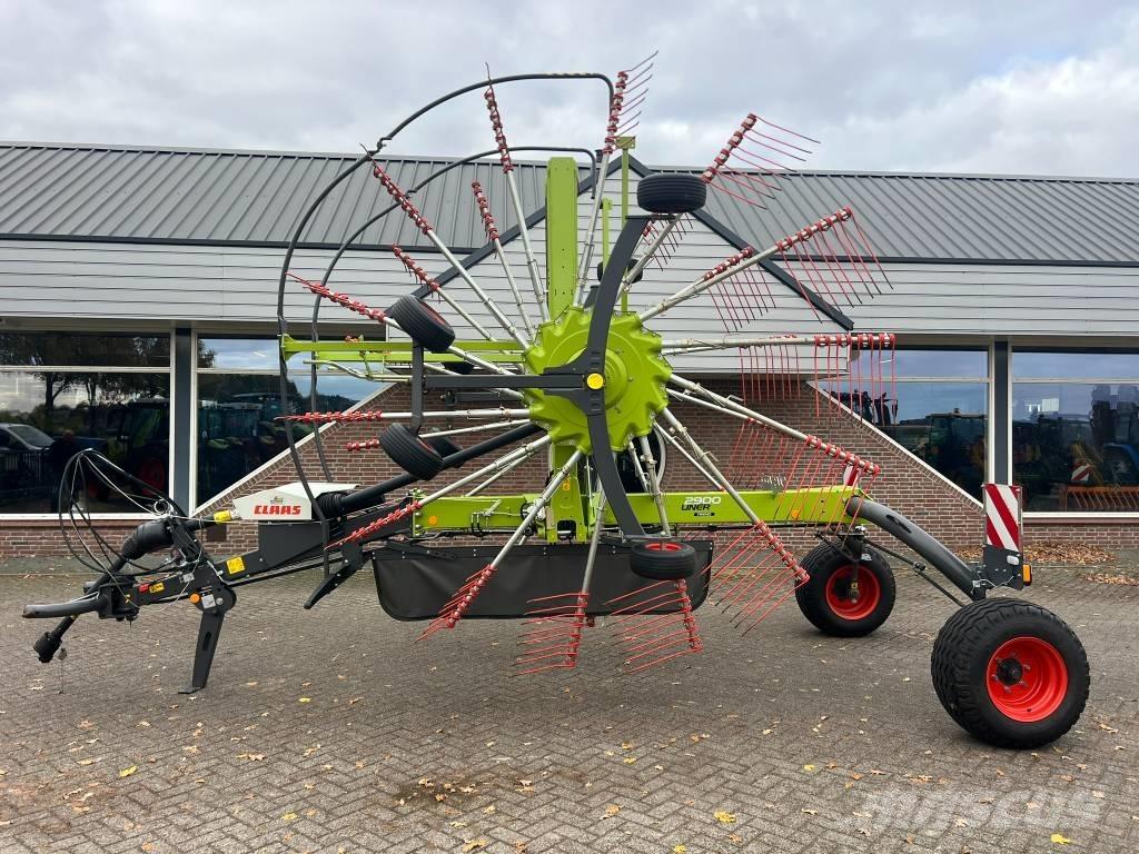 CLAAS Liner 2900 Windrowers
