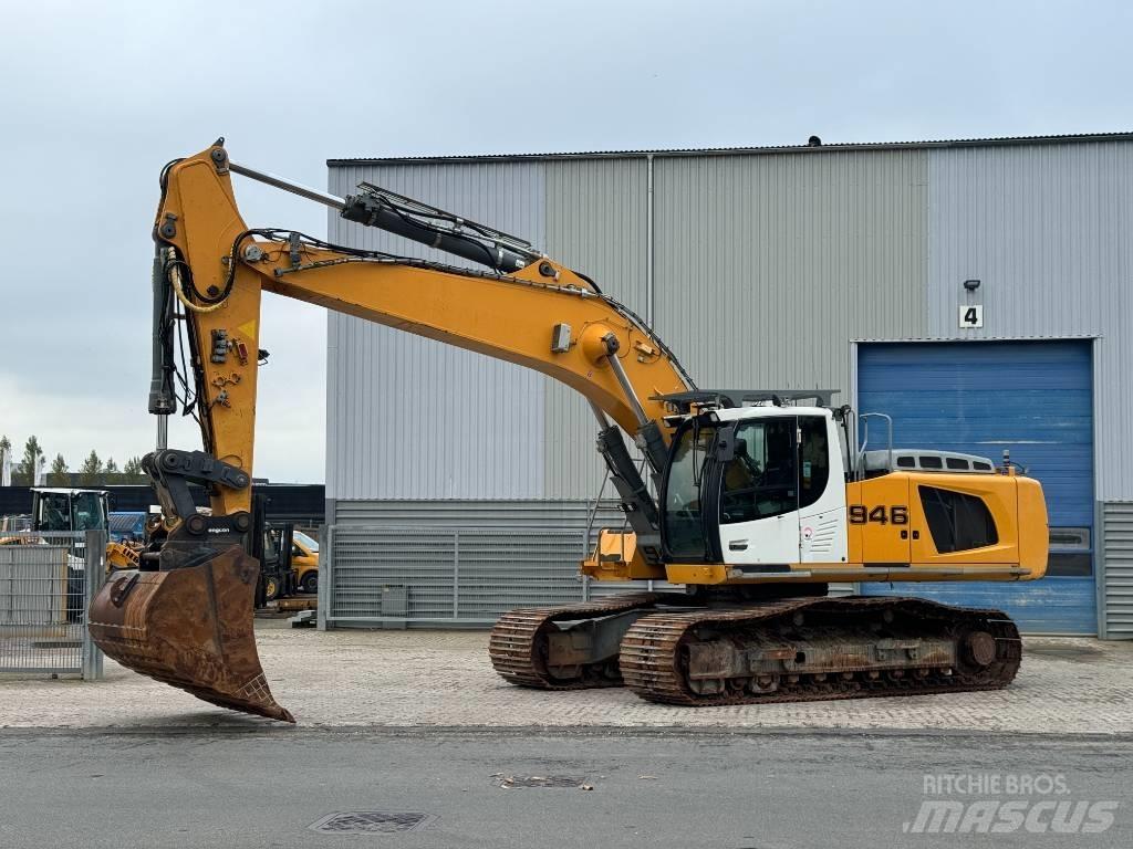 Liebherr R946 Crawler excavators
