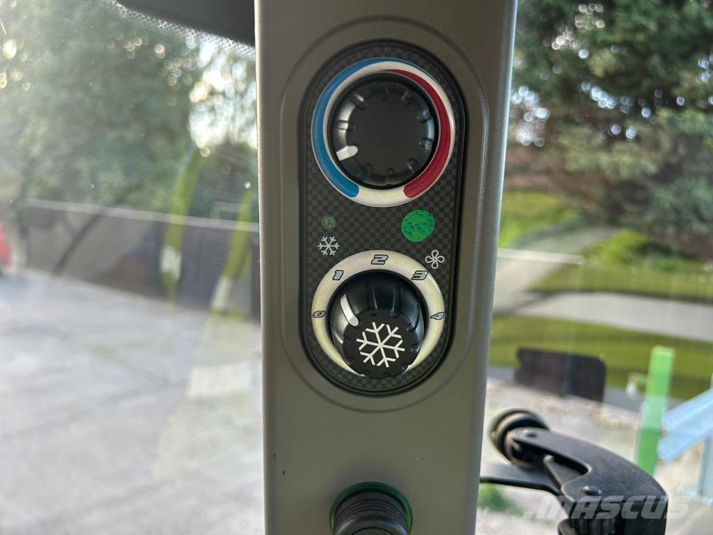 CASE FARMALL 95A Tractors