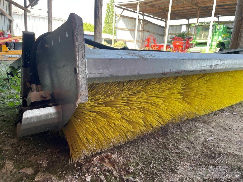 Cherry BS-80 Farming telehandlers
