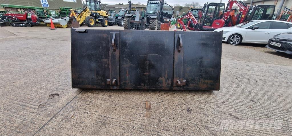 F.c.walker 2.5M3 Buckets