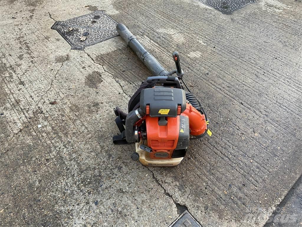 Husqvarna 570BTS Other farming machines