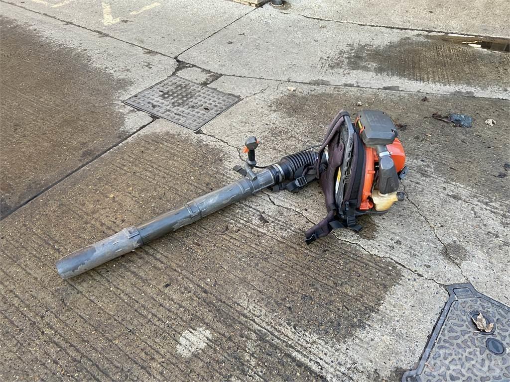 Husqvarna 570BTS Other farming machines