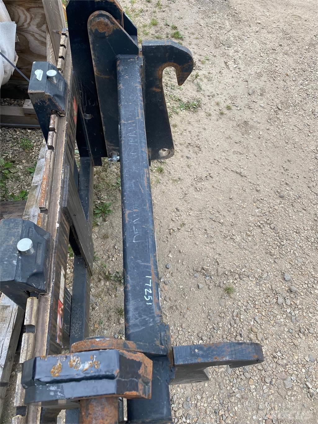  INTERFACE Farming telehandlers