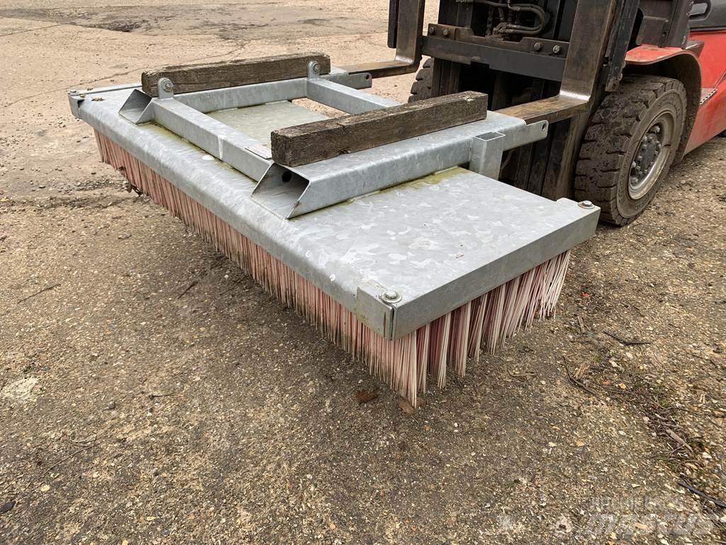 Jacobsen 6FT YARD Other farming machines