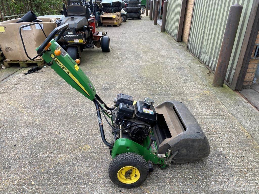 John Deere 220C Other farming machines