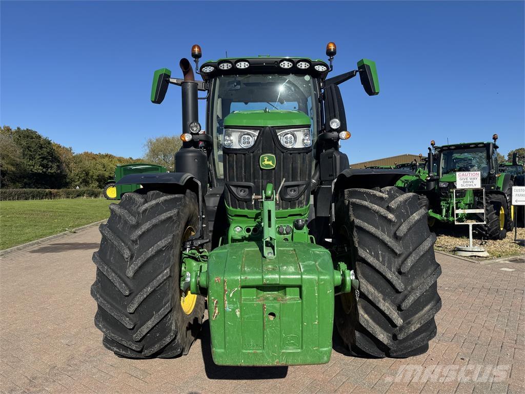 John Deere 6R250 Tractors