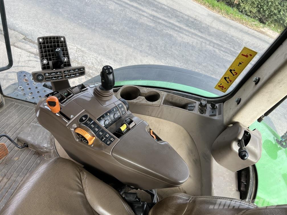 John Deere 7230R Tractors