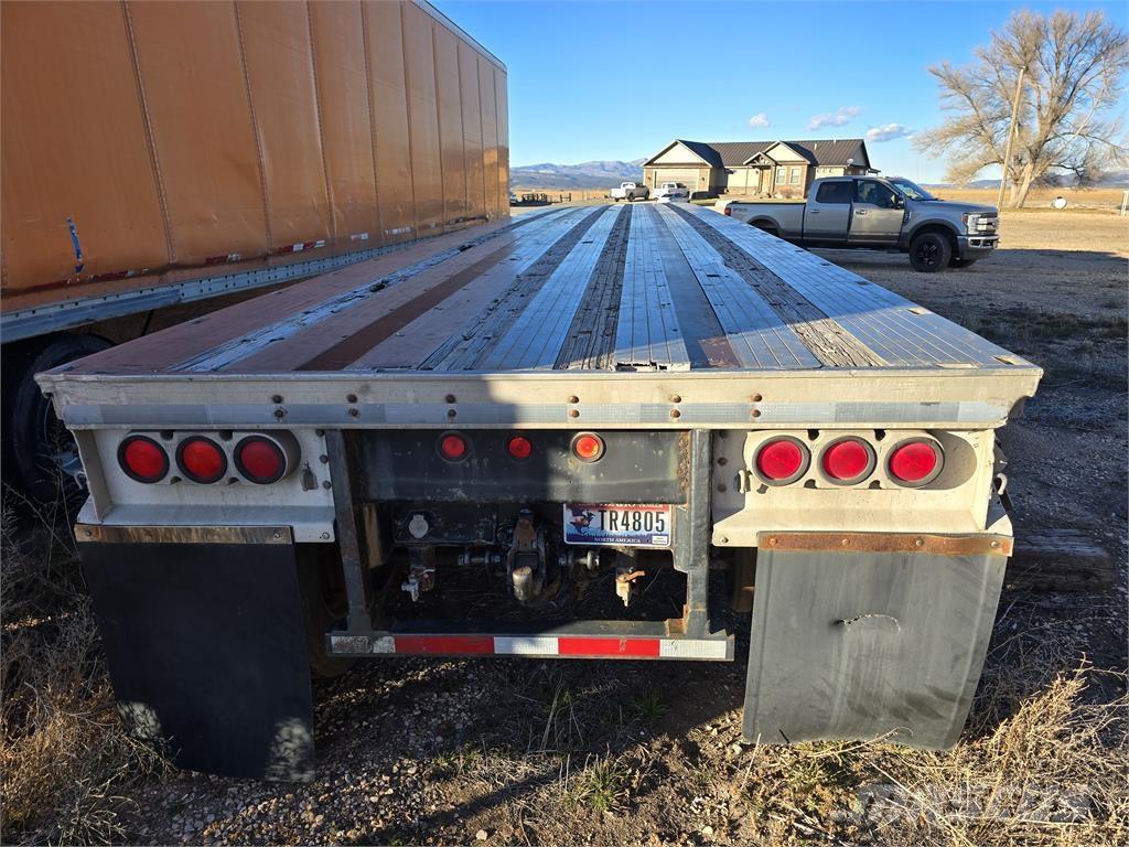 Western 48' Flatbed/Dropside trailers