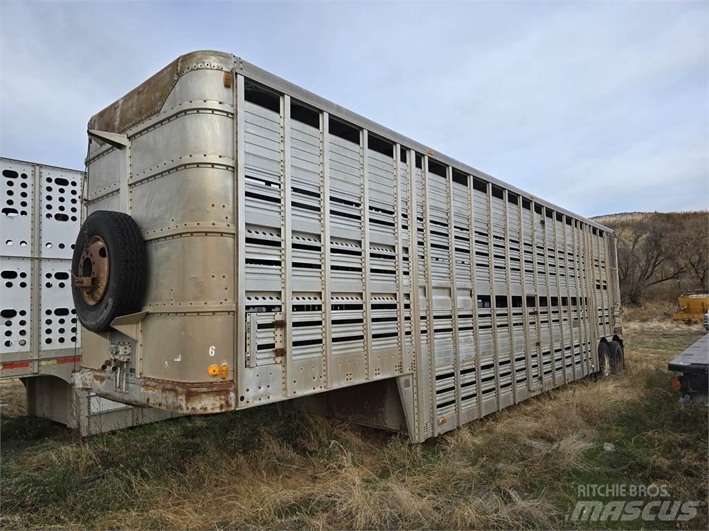 Wilson 42' Livestock carrying trailers