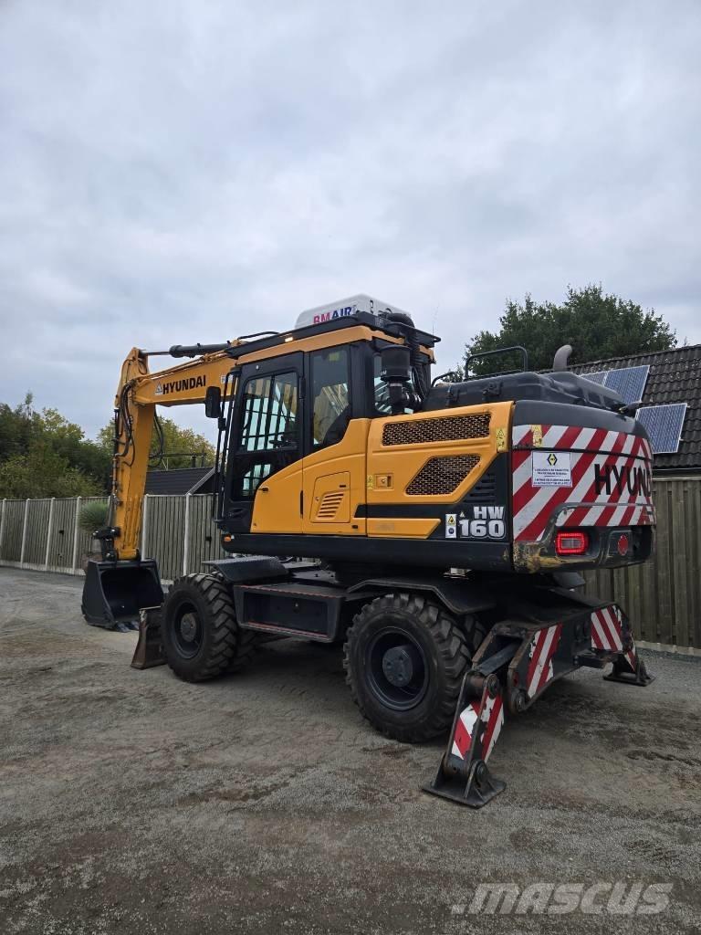 Hyundai HW 160 Wheeled excavators