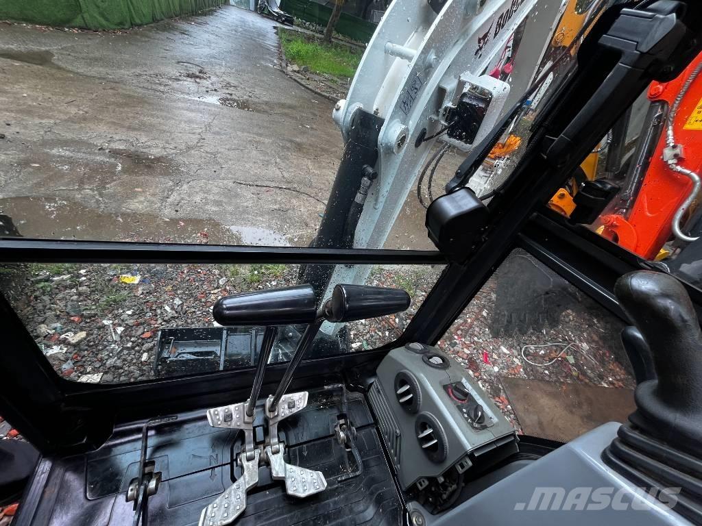 Bobcat E 20z Mini excavators < 7t