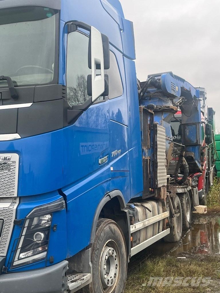 Volvo FH 750 Wood splitters, cutters, and chippers