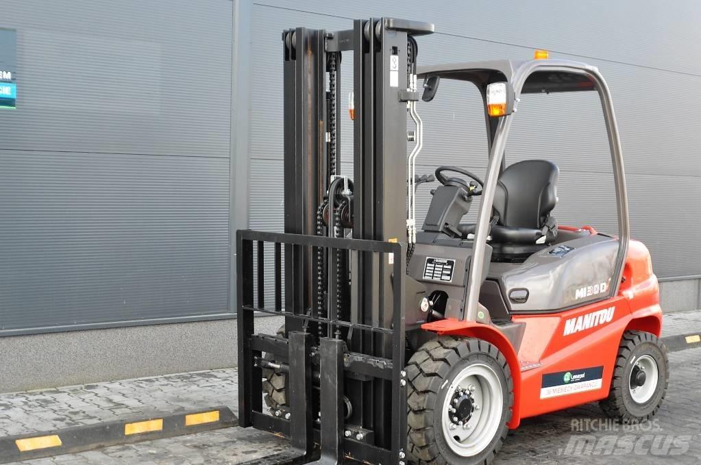 Manitou MI30D Diesel trucks